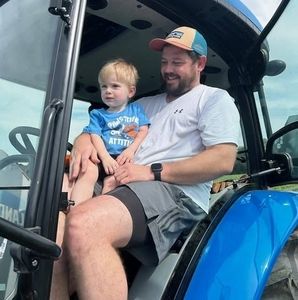 Meet your Posher, Travis